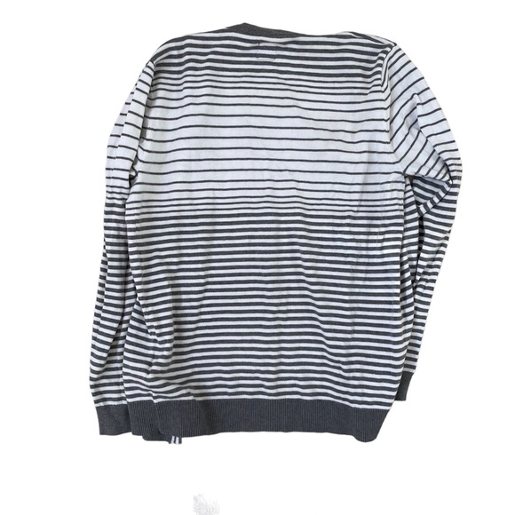 Men’s Cardigan - Picture 2 of 3